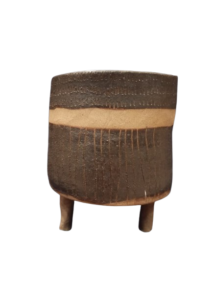 Vaso com três pés grande